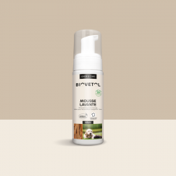 Mousse Lavante pour Chien et Chat – Shampooing Sec Sans Rinçage bio